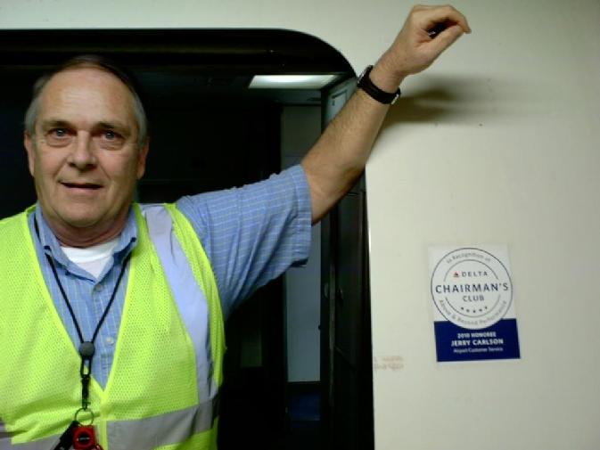 BruceMoose.com, Delta Airlines, Jerry Carlson